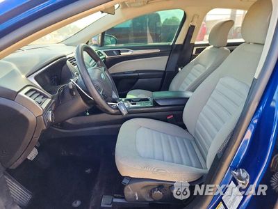 Zdjęcie 7 z 12 samochodu: 2017 FORD FUSION S VIN:3FA6P0G74HR328029 - miniatura