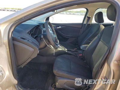 Zdjęcie 7 z 13 samochodu: 2015 FORD FOCUS SE VIN:1FADP3F28FL204260 - miniatura
