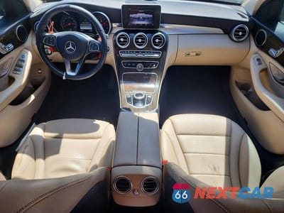 Zdjęcie 8 z 12 samochodu: 2018 MERCEDES-BENZ C 300 VIN:55SWF4JB6JU253454 - miniatura
