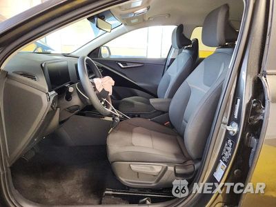 Zdjęcie 7 z 13 samochodu: 2026 KIA NIRO LX VIN:KNDCP3LE2T5342705 - miniatura