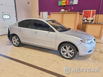 Czwarte zdjęcie samochodu z boku: 2008 MAZDA 3 I VIN:JM1BK32G281184698 - miniatura