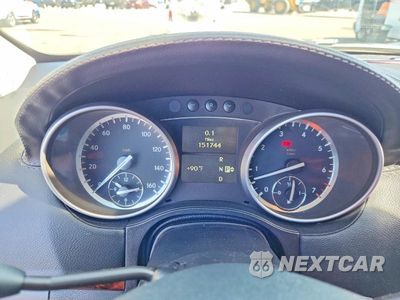 Zdjęcie 9 z 13 samochodu: 2010 MERCEDES-BENZ GL 450 4MATIC VIN:4JGBF7BE4AA572429 - miniatura