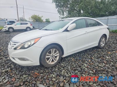 2013 HYUNDAI SONATA GLS 5NPEB4AC9DH757178 - główne zdjęcie licytacji z USA - miniatura