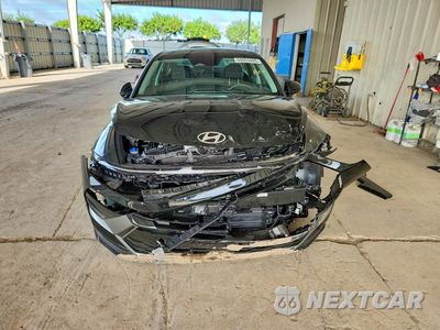 Piąte zdjęcie samochodu w środku: 2026 HYUNDAI SONATA HYBRID BLUE VIN:KMHL24JJ8TA154164 - miniatura