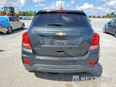 Zdjęcie 6 z 13 samochodu: 2019 CHEVROLET TRAX LS VIN:3GNCJKSB3KL392022 - miniatura