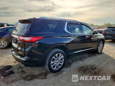 Trzecie zdjęcie samochodu z tyłu: 2018 CHEVROLET TRAVERSE PREMIER VIN:1GNEVJKW1JJ199836 - miniatura