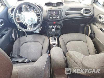 Zdjęcie 8 z 14 samochodu: 2017 JEEP RENEGADE SPORT VIN:ZACCJBAB4HPG51790 - miniatura