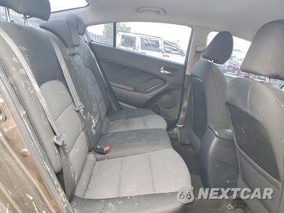 Zdjęcie 10 z 13 samochodu: 2015 KIA FORTE LX VIN:KNAFX4A6XF5358165 - miniatura