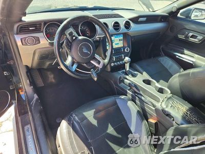 Zdjęcie 8 z 12 samochodu: 2019 FORD MUSTANG VIN:1FATP8UH5K5170129 - miniatura
