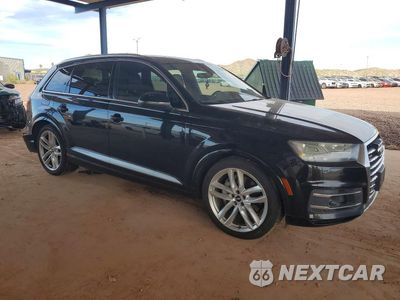 Czwarte zdjęcie samochodu z boku: 2017 AUDI Q7 PRESTIGE VIN:WA1VAAF7XHD009378 - miniatura