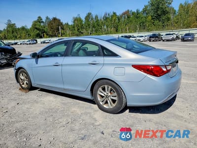 Drugie zdjęcie samochodu z przodu: 2013 HYUNDAI SONATA GLS VIN:5NPEB4AC0DH653890 - miniatura