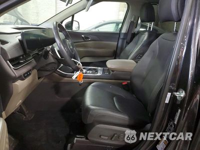 Zdjęcie 7 z 12 samochodu: 2026 KIA CARNIVAL HYBRID SX VIN:KNDNE5KAXT6114891 - miniatura