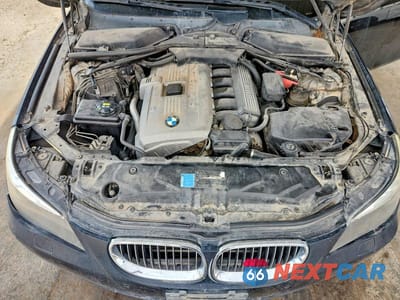 Zdjęcie 11 z 12 samochodu: 2007 BMW 530 XI VIN:WBANF73547CU23528 - miniatura