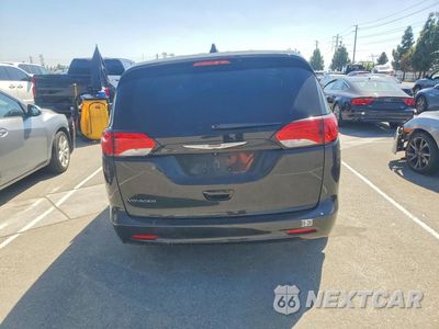 Zdjęcie 6 z 13 samochodu: 2023 CHRYSLER VOYAGER LX VIN:2C4RC1CG1PR511438 - miniatura