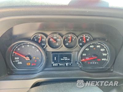 Zdjęcie 9 z 12 samochodu: 2024 GMC SIERRA K1500 VIN:1GTUUAED9RZ197900 - miniatura