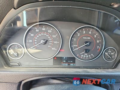Zdjęcie 9 z 12 samochodu: 2015 BMW 3ER I VIN:WBA3A9G51FNT09873 - miniatura