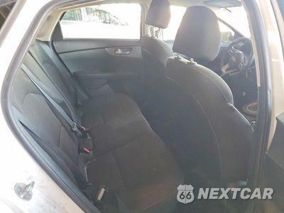 Zdjęcie 10 z 12 samochodu: 2019 KIA FORTE LXS VIN:3KPF24AD7KE051017 - miniatura
