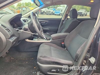 Zdjęcie 7 z 12 samochodu: 2014 NISSAN ALTIMA 2.5 S VIN:1N4AL3AP8EN252782 - miniatura
