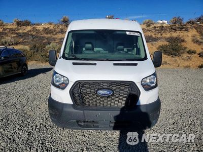 Piąte zdjęcie samochodu w środku: 2021 FORD TRANSIT 250 DELIVERY VAN VIN:1FTBR2C84MKA43360 - miniatura