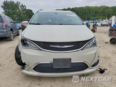Piąte zdjęcie samochodu w środku: 2017 CHRYSLER PACIFICA TOURING L PLUS VIN:2C4RC1EG7HR644543 - miniatura