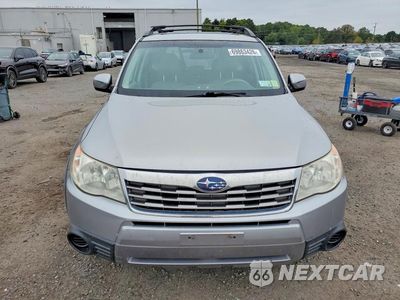Piąte zdjęcie samochodu w środku: 2010 SUBARU FORESTER 2.5X PREMIUM VIN:JF2SH6CC9AH749345 - miniatura