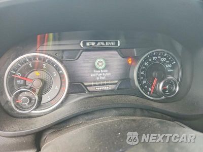 Zdjęcie 9 z 12 samochodu: 2019 RAM 2500 LARAMIE VIN:3C6UR5FL8KG545195 - miniatura