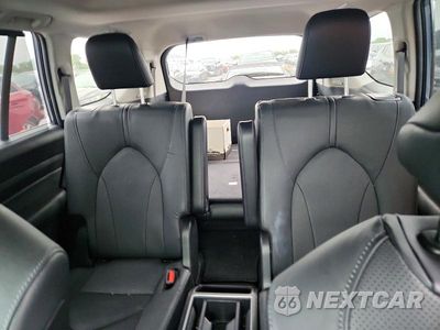 Zdjęcie 10 z 13 samochodu: 2024 TOYOTA GRAND HIGHLANDER HYBRID LIMITED VIN:5TDACAB50RS004313 - miniatura