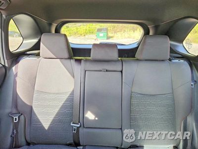 Zdjęcie 10 z 13 samochodu: 2023 TOYOTA RAV4 PRIME SE VIN:JTMAB3FV5PD148425 - miniatura