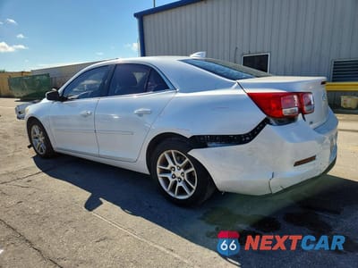 Drugie zdjęcie samochodu z przodu: 2015 CHEVROLET MALIBU 1LT VIN:1G11C5SL4FF343263 - miniatura