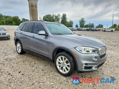 Czwarte zdjęcie samochodu z boku: 2016 BMW X5 XDR40E VIN:5UXKT0C55G0F75150 - miniatura