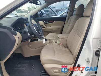 Zdjęcie 7 z 13 samochodu: 2019 NISSAN ROGUE SL VIN:5N1AT2MT3KC716626 - miniatura