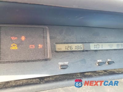 Zdjęcie 9 z 12 samochodu: 2004 TOYOTA AVALON XL VIN:4T1BF28B34U340259 - miniatura