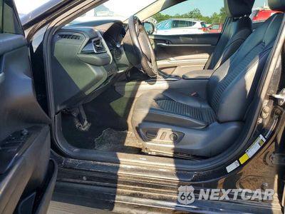 Zdjęcie 7 z 12 samochodu: 2021 TOYOTA CAMRY SE VIN:4T1G11AK6MU478547 - miniatura