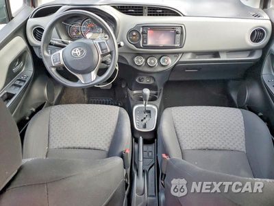 Zdjęcie 8 z 14 samochodu: 2017 TOYOTA YARIS 5-DOOR LE VIN:VNKKTUD31HA082684 - miniatura