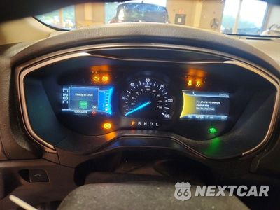 Zdjęcie 9 z 12 samochodu: 2019 FORD FUSION SE VIN:3FA6P0LU5KR192092 - miniatura
