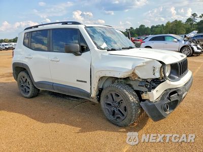 Czwarte zdjęcie samochodu z boku: 2020 JEEP RENEGADE SPORT VIN:ZACNJBAB9LPL08083 - miniatura