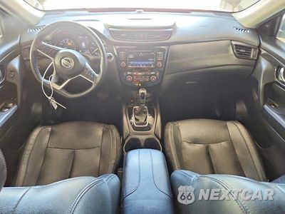 Zdjęcie 8 z 13 samochodu: 2020 NISSAN ROGUE SL VIN:5N1AT2MV9LC733949 - miniatura