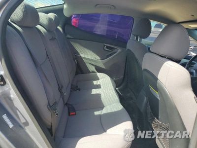 Zdjęcie 10 z 12 samochodu: 2016 HYUNDAI ELANTRA SE VIN:KMHDH4AE7GU511649 - miniatura