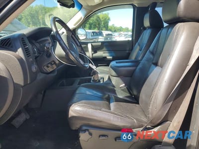 Zdjęcie 7 z 12 samochodu: 2009 CHEVROLET SILVERADO K1500 LT VIN:1GCEK29039Z280309 - miniatura