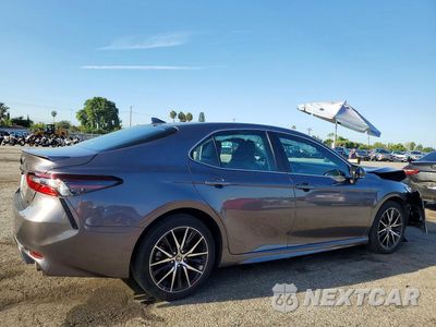 Trzecie zdjęcie samochodu z tyłu: 2023 TOYOTA CAMRY SE VIN:4T1G11AK4PU740327 - miniatura