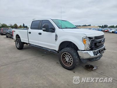 Czwarte zdjęcie samochodu z boku: 2017 FORD F250 SUPER DUTY VIN:1FT7W2B66HEC98496 - miniatura