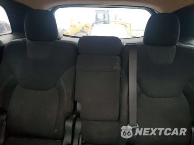 Zdjęcie 10 z 13 samochodu: 2016 JEEP CHEROKEE LATITUDE VIN:1C4PJLCB0GW311610 - miniatura