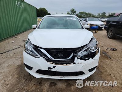 Piąte zdjęcie samochodu w środku: 2017 NISSAN SENTRA SV VIN:3N1AB7APXHY215294 - miniatura