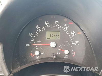 Zdjęcie 9 z 12 samochodu: 2004 VOLKSWAGEN NEW BEETLE GLS VIN:3VWCM31Y04M324038 - miniatura