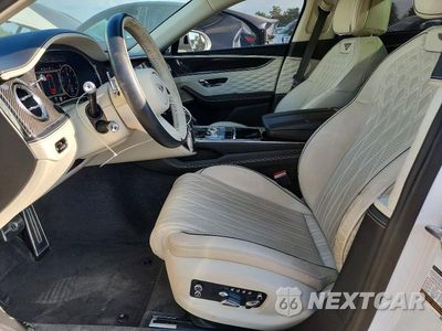 Zdjęcie 7 z 12 samochodu: 2021 BENTLEY FLYING SPUR VIN:SCBBG6ZG4MC086928 - miniatura