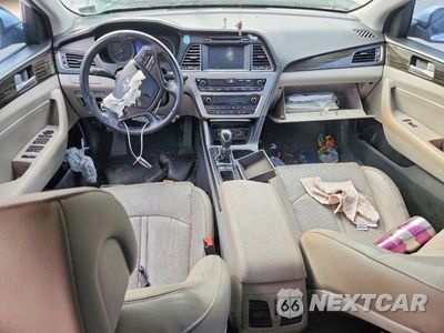 Zdjęcie 8 z 12 samochodu: 2017 HYUNDAI SONATA LIMITED VIN:5NPE34AF6HH494919 - miniatura