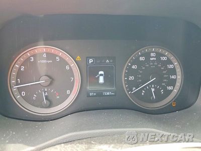 Zdjęcie 9 z 12 samochodu: 2018 HYUNDAI TUCSON SE VIN:KM8J23A49JU693996 - miniatura