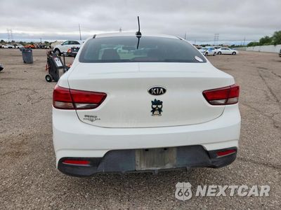 Zdjęcie 6 z 12 samochodu: 2018 KIA RIO LX VIN:3KPA24AB1JE048069 - miniatura