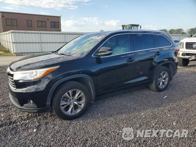 2015 TOYOTA HIGHLANDER XLE 5TDJKRFH2FS131856 - główne zdjęcie licytacji z USA - miniatura