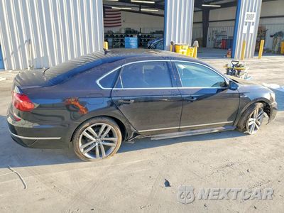 Trzecie zdjęcie samochodu z tyłu: 2017 VOLKSWAGEN PASSAT R-LINE VIN:1VWDT7A33HC082226 - miniatura